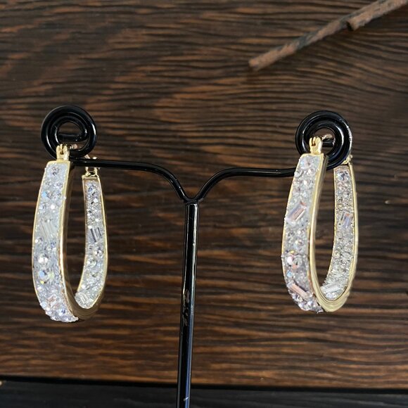 FAC Gold Tone Swarovski Crystal Hoop Earrings NWT - Picture 1 of 9